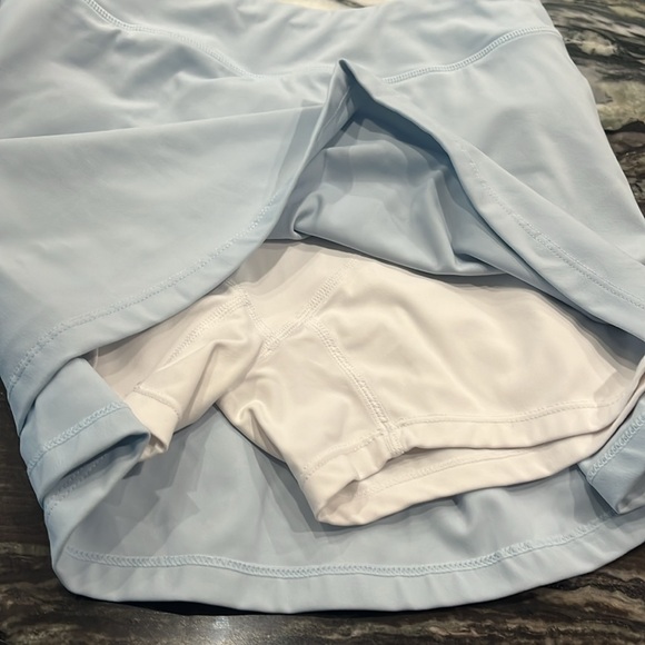 Stelle Tennis/running skirt - Picture 2 of 4